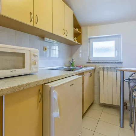 Διαμέρισμα Homes In 41669 *