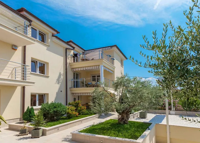 Homes In 41669 Apartamento